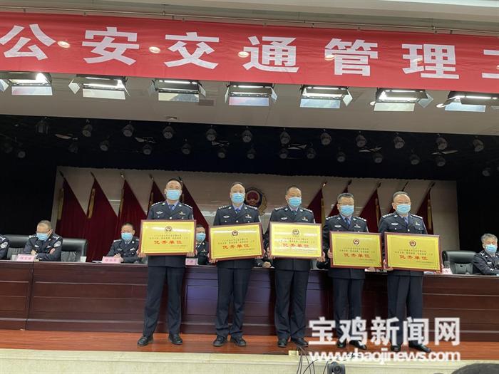 电脑图文设计